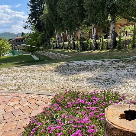 Villa Комплекс Омайник à Kalofer Extérieur photo