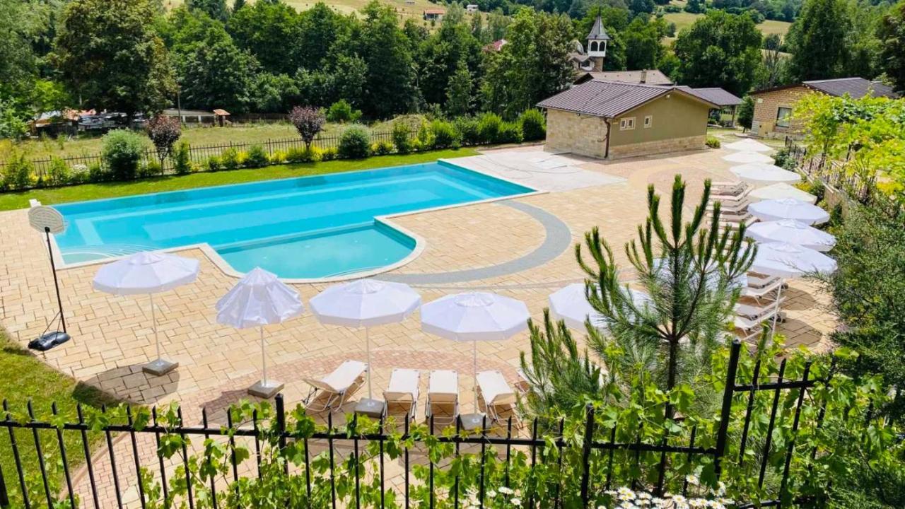 Villa Комплекс Омайник à Kalofer Extérieur photo